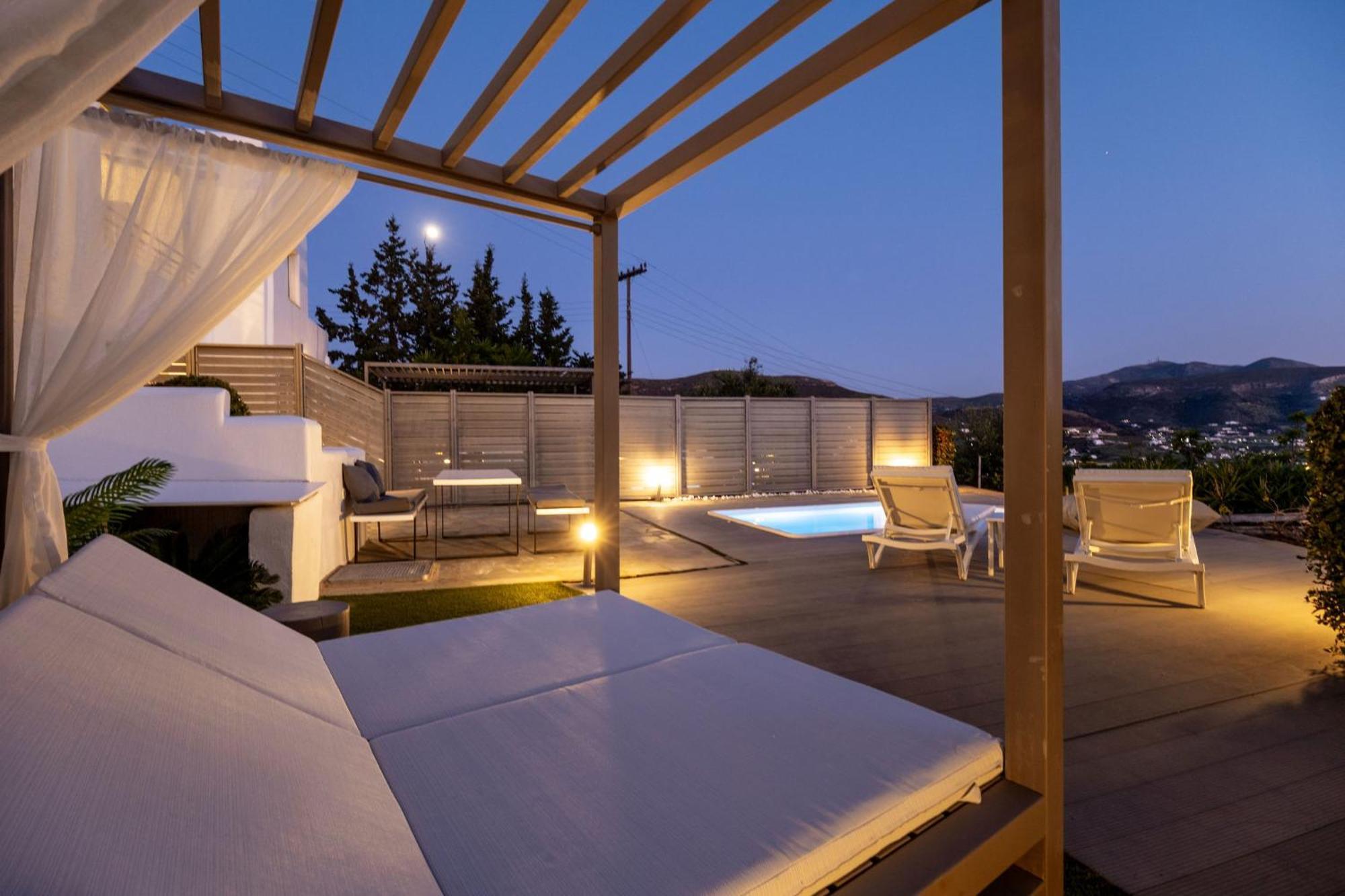 Azzurro Bianco Suites Páros Eksteriør billede